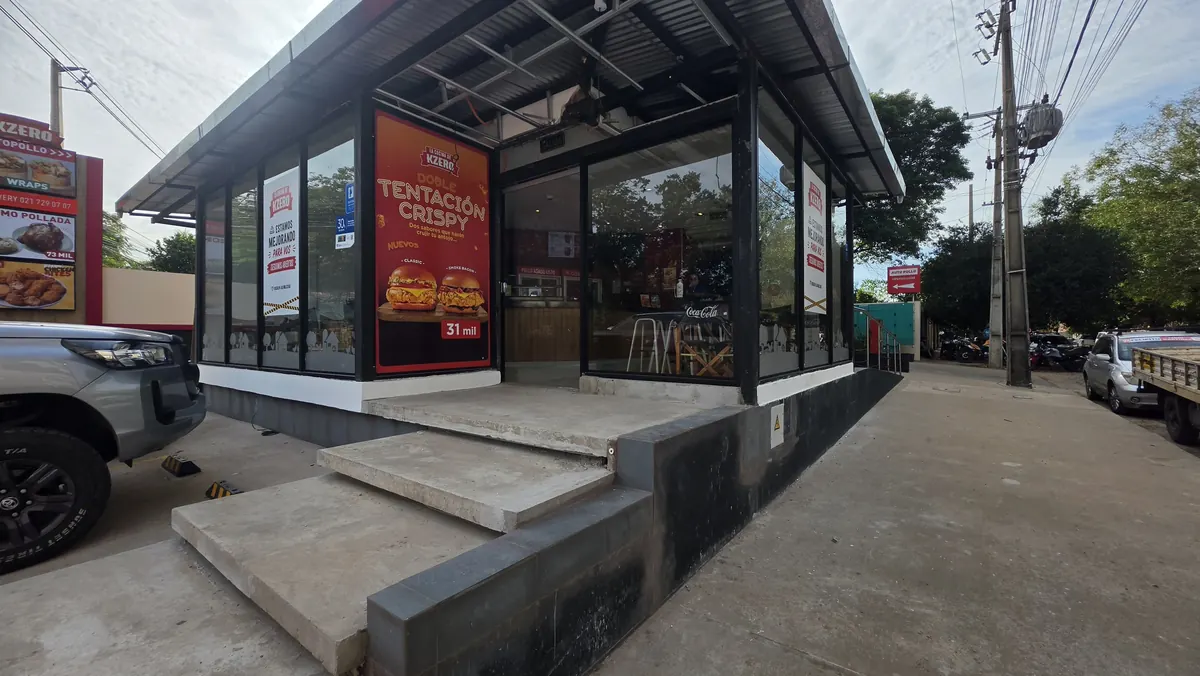 Local de Kzero en Santísima Trinidad
