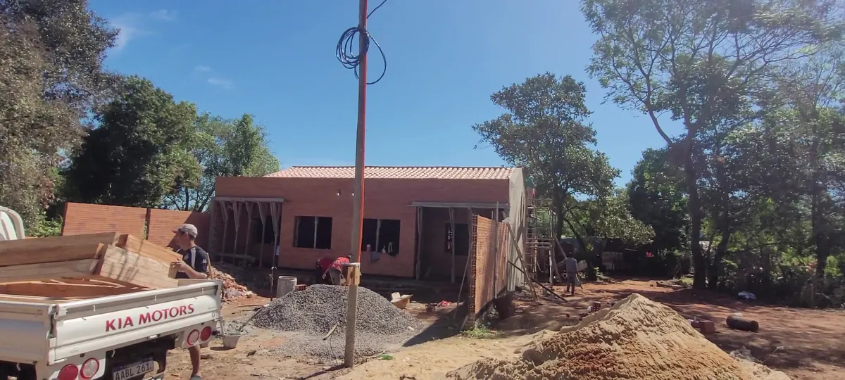 Paredes de ladrillo en obra