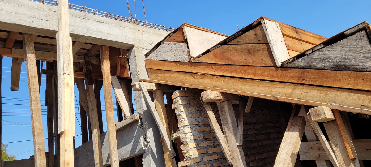 Encofrado de madera de las vigas